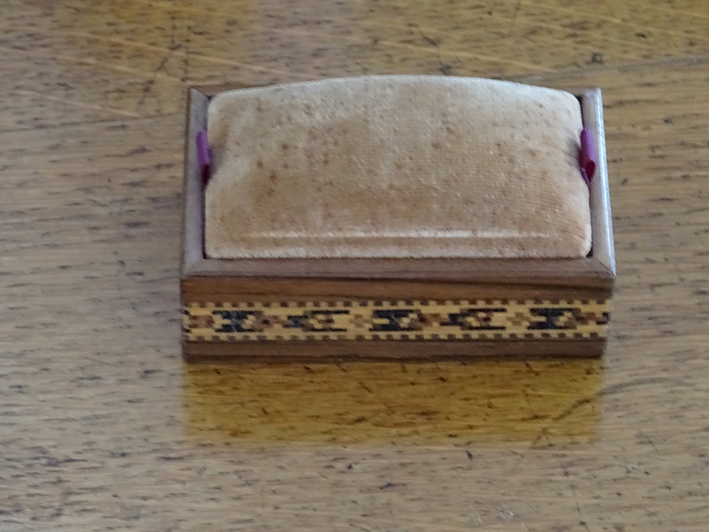 Tunbridge ware pin cushion box